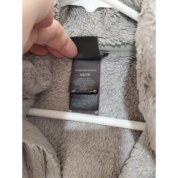 The North Face Women's Fleece Jacket Breast Cancer Edition Size XS - Picture 6 of 9